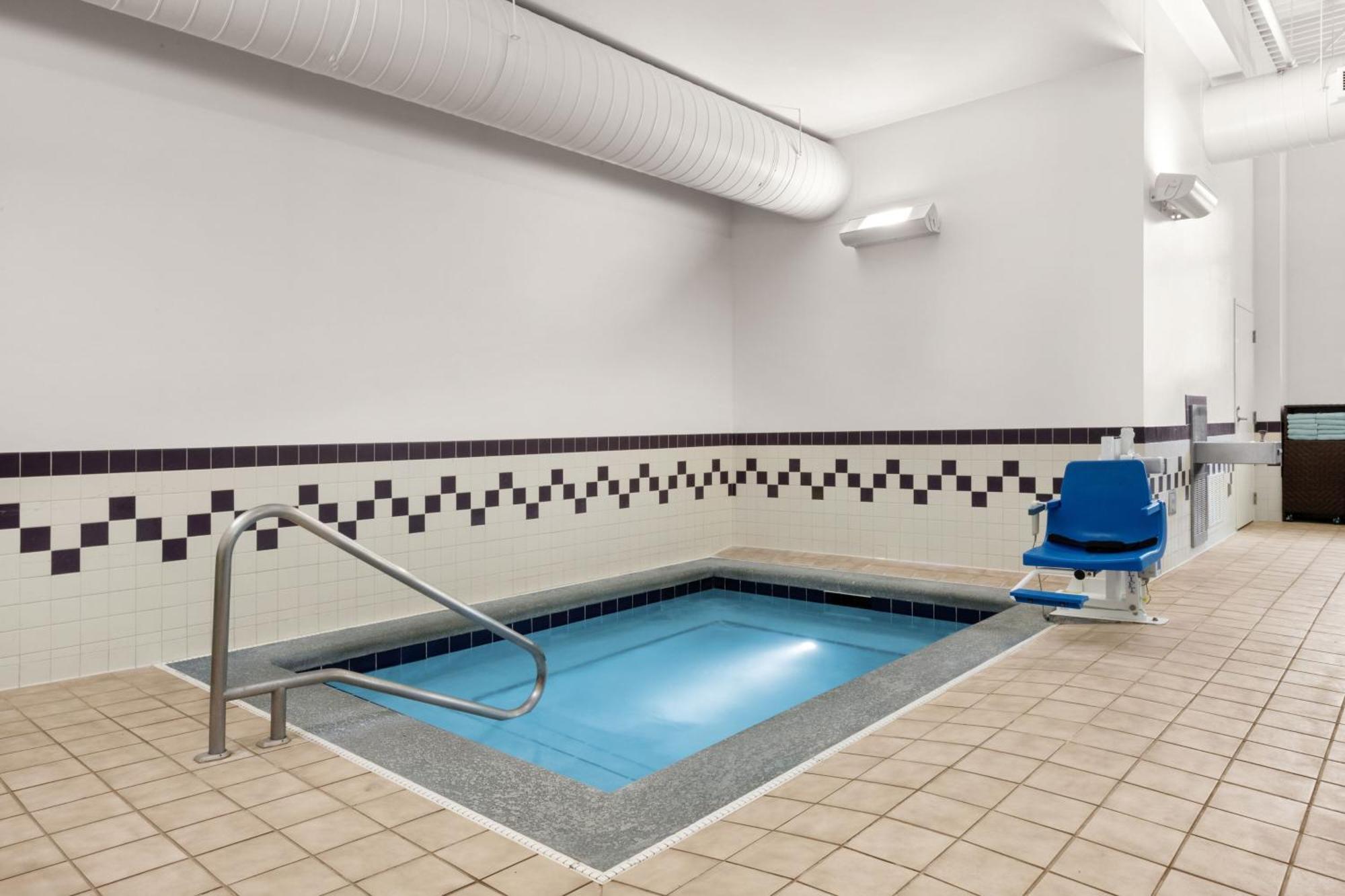 Springhill Suites By Marriott Fairbanks Exterior photo